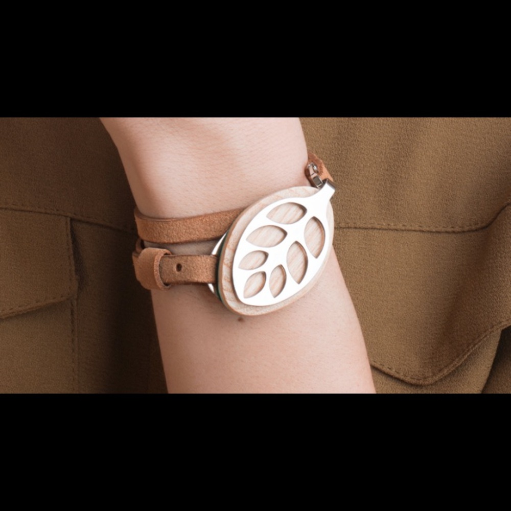 Bellabeat Leaf Fashion Fitness Tracker